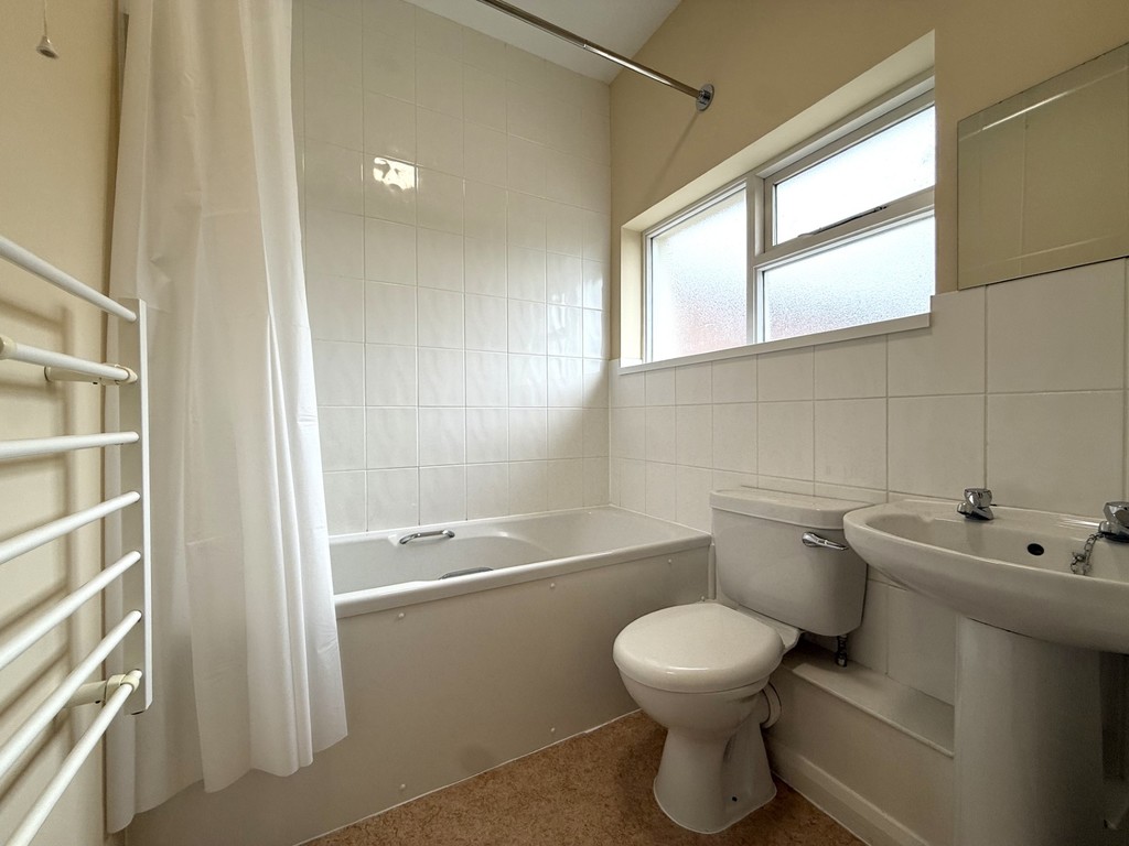3 bed apartment to rent in New North Road, Exeter, EX4  - Property Image 15