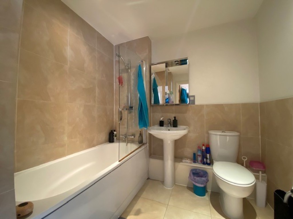 1 bed apartment for sale in Trinity Apartments, Roman Walk 7