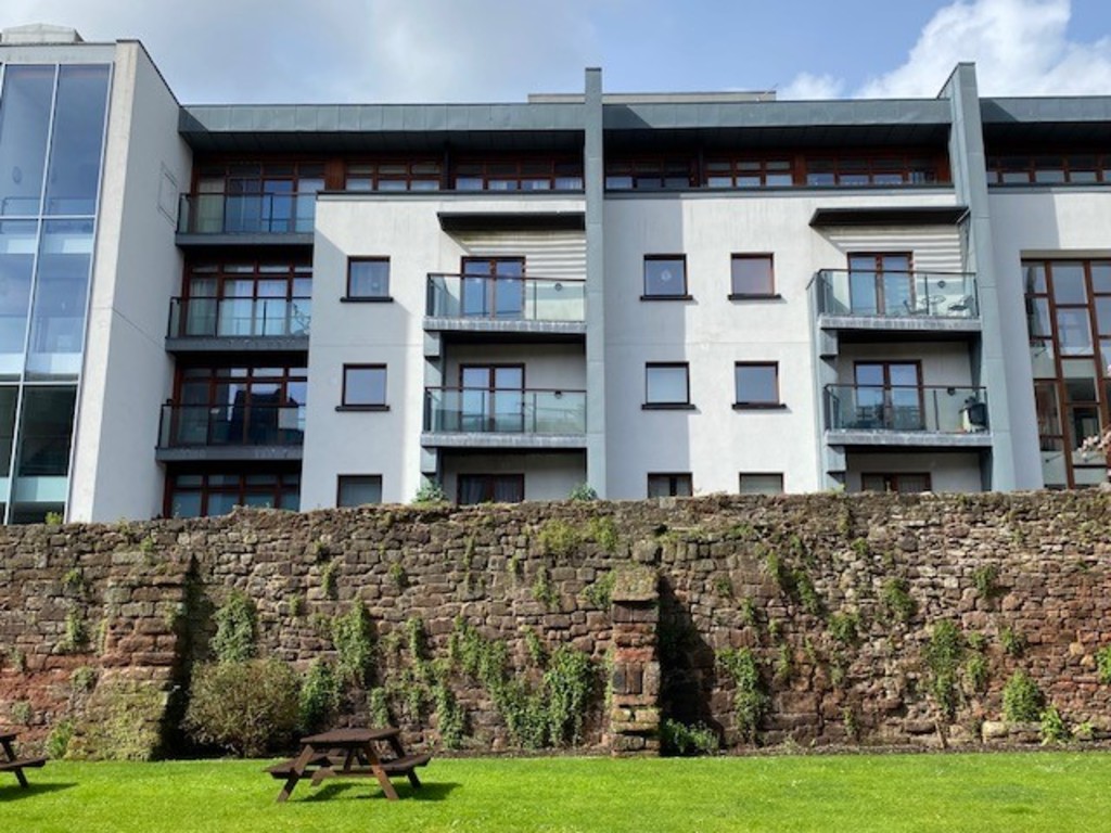 1 bed apartment for sale in Trinity Apartments, Roman Walk 10