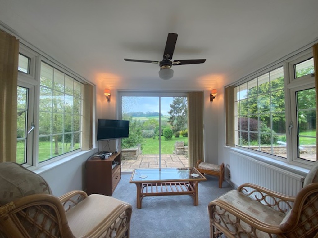 4 bed detached bungalow to rent in Moorlake, CREDITON 7