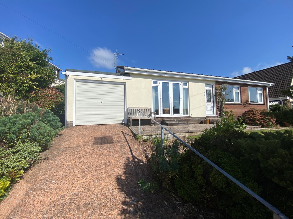 3 bed detached bungalow for sale in Okefield Road 1