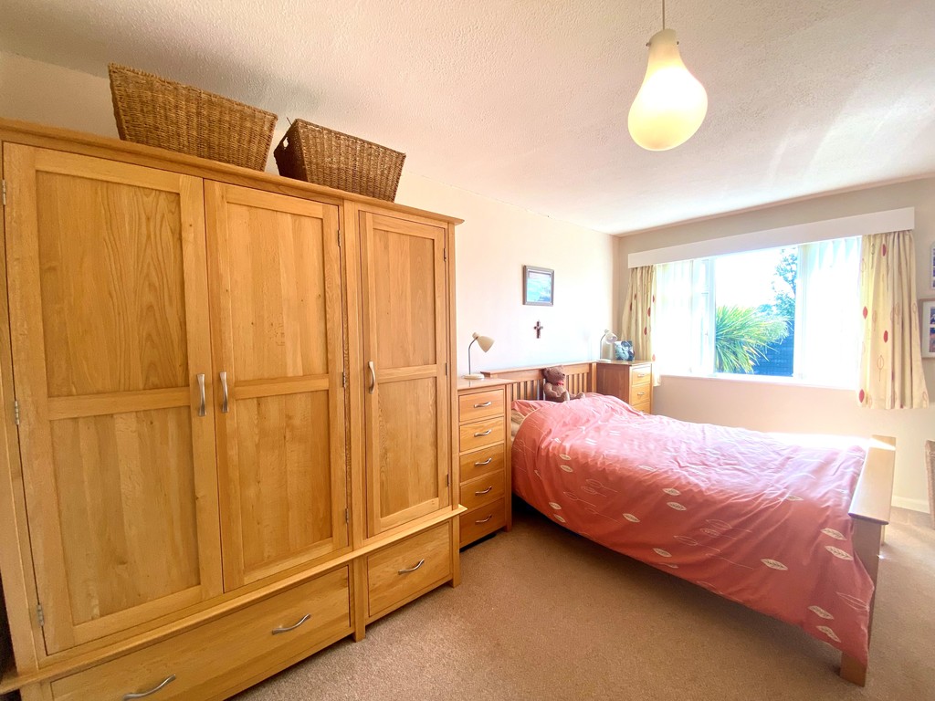 3 bed detached bungalow for sale in Okefield Road 8