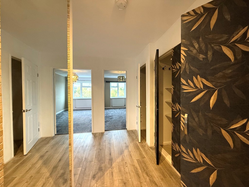 2 bed apartment for sale in Flat E, 27 Well Street 8