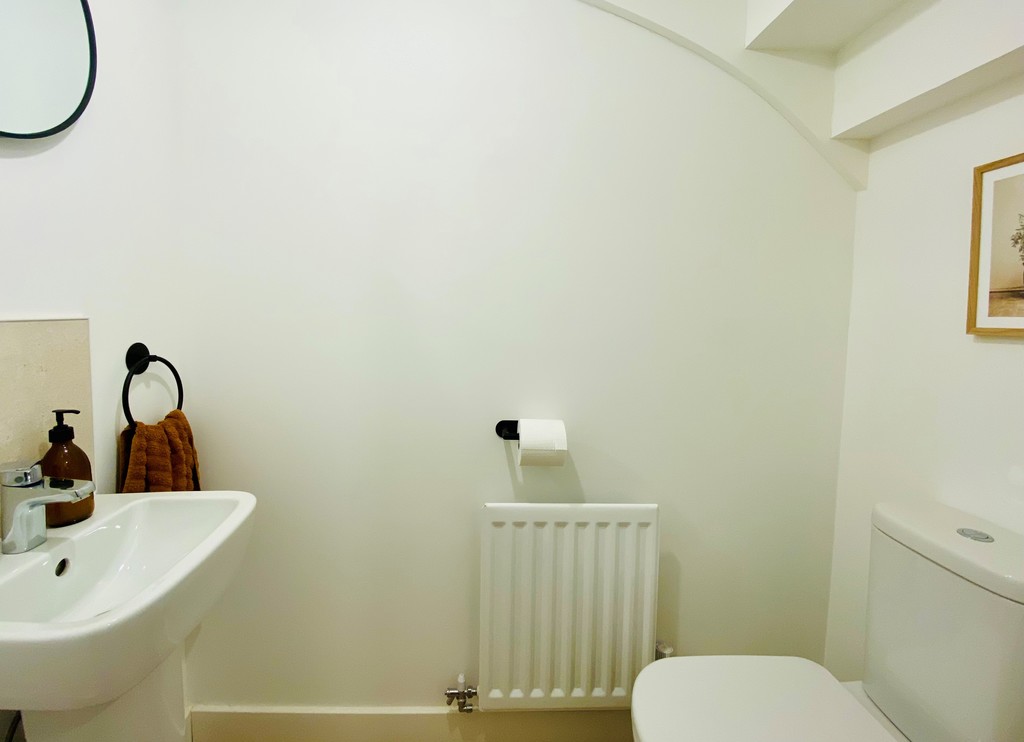 2 bed end of terrace house to rent in 61 Quarry Heights 6