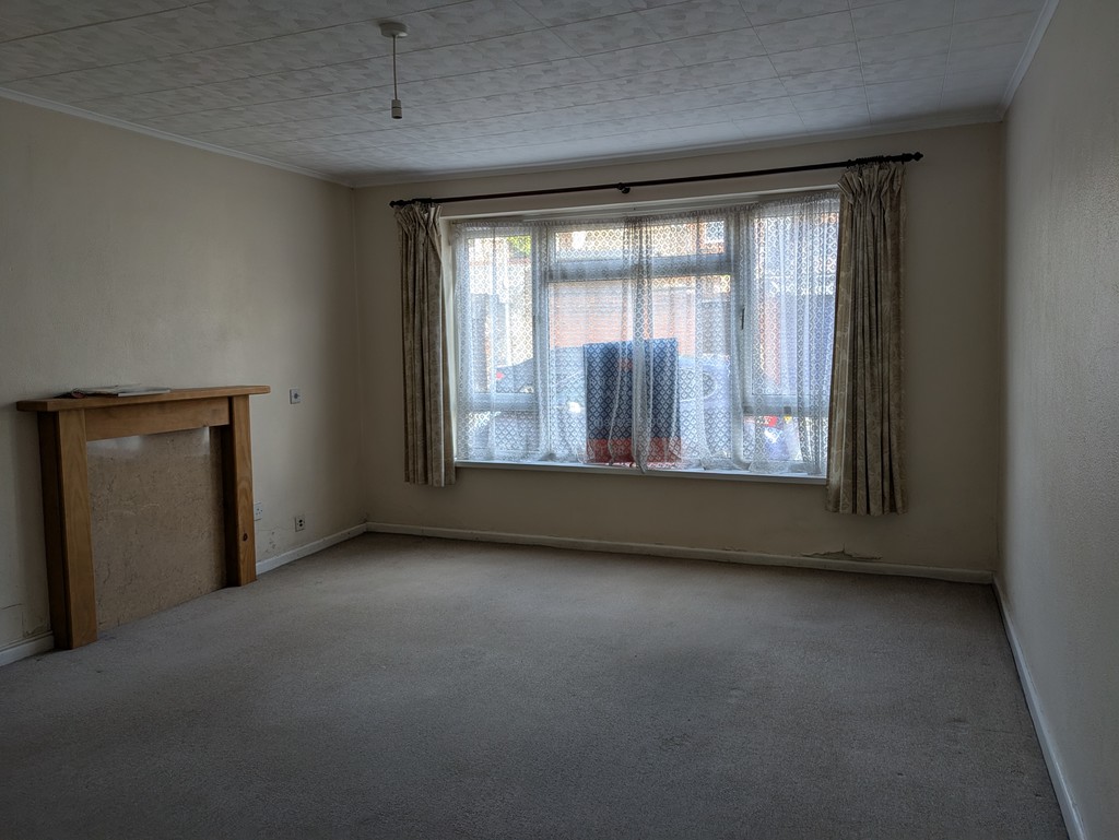 2 bed apartment for sale in Well Street, Exeter  - Property Image 3