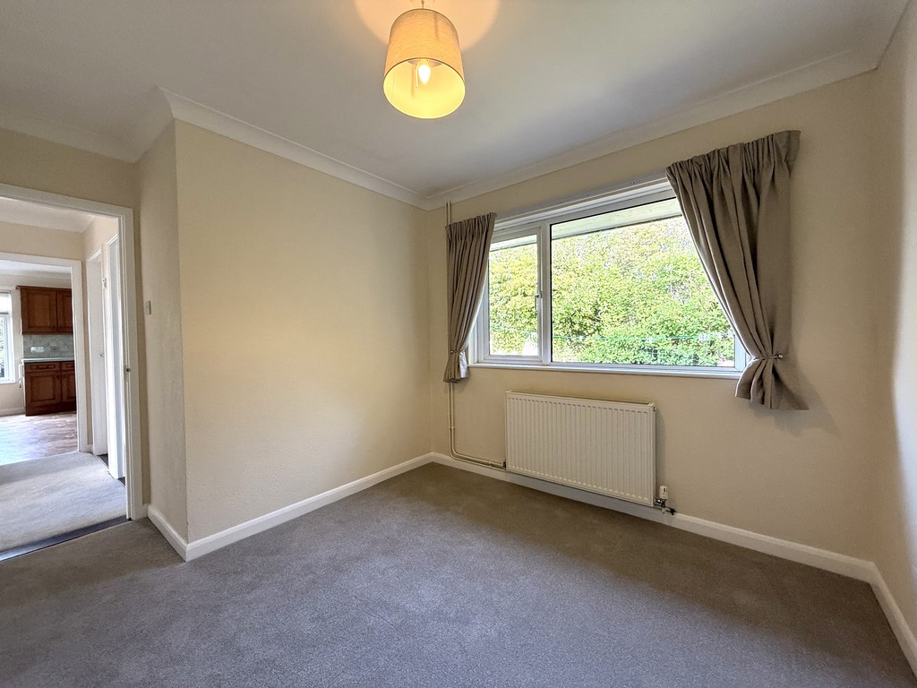 3 bed detached bungalow to rent in Morchard Bishop 15