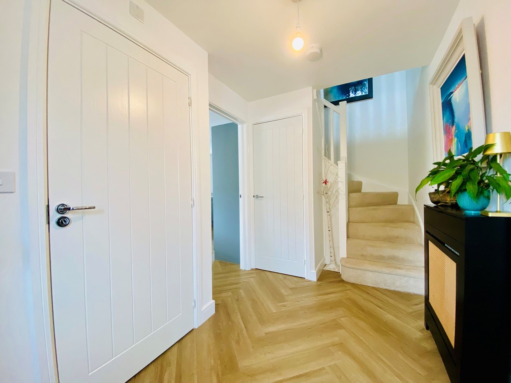 4 bed detached house for sale in Calves Close, Cranbrook, Exeter  - Property Image 2