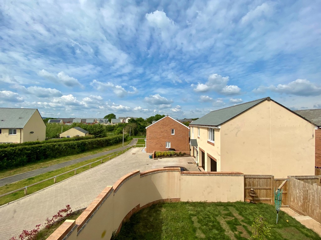 4 bed detached house for sale in Calves Close, Cranbrook, Exeter  - Property Image 17