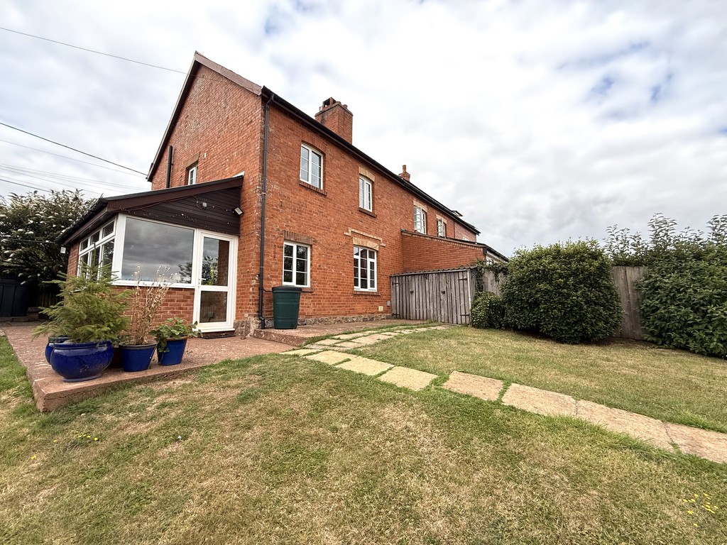 3 bed semi-detached house to rent in Court Barton Cottages, Venny Tedburn, EX17 - Property Image 1