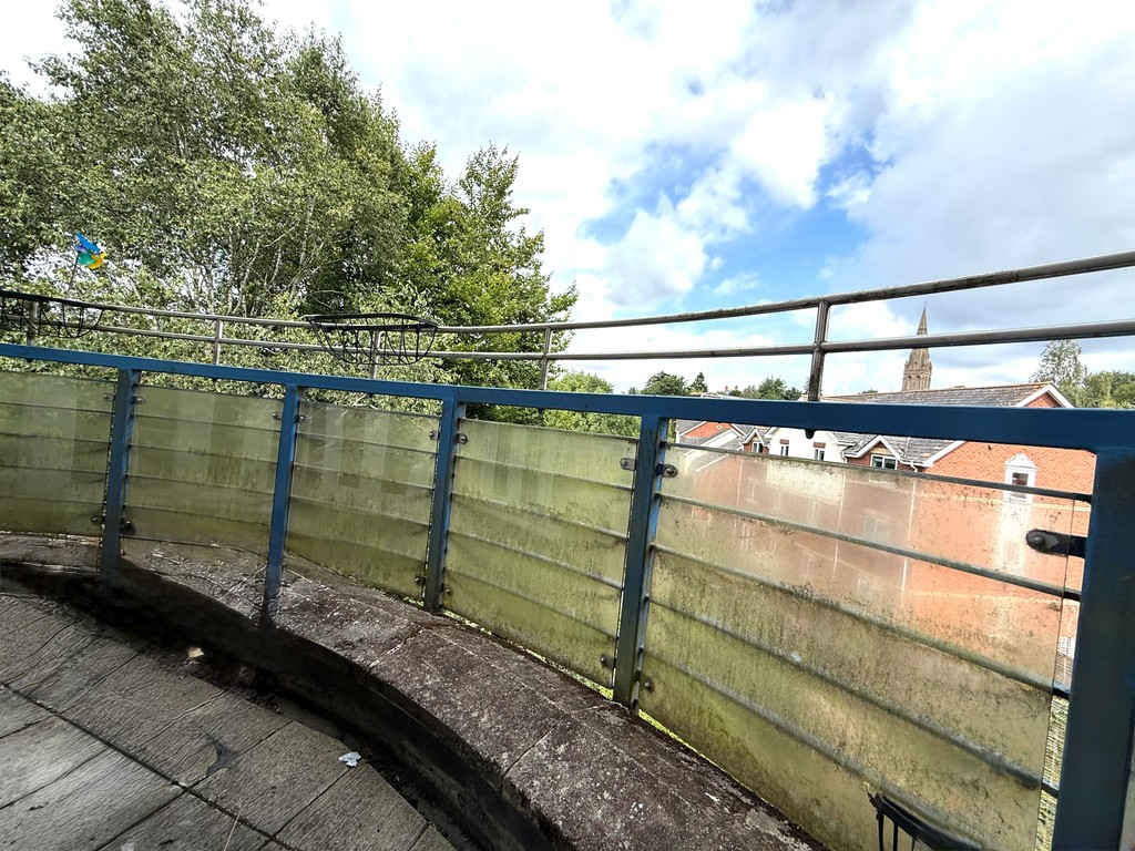 3 bed apartment to rent in Powhay Mills, Tudor Street  - Property Image 12