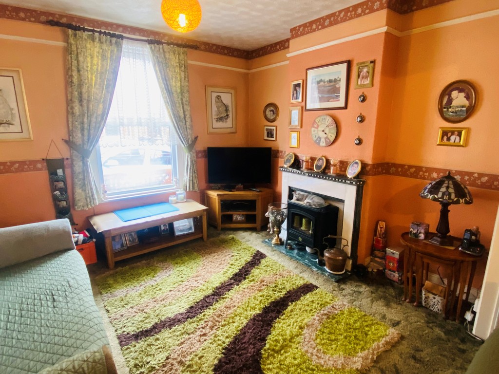 2 bed terraced house for sale in Hatcher Street, Dawlish, EX7  - Property Image 6