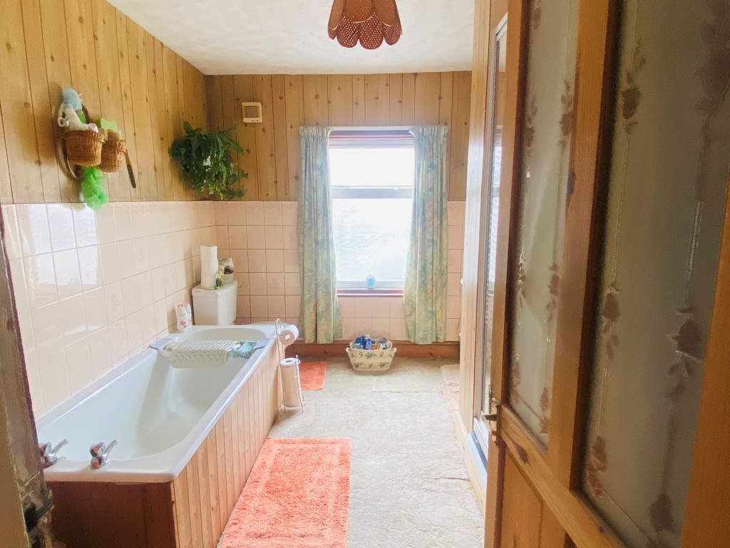 2 bed terraced house for sale in Hatcher Street, Dawlish, EX7  - Property Image 13