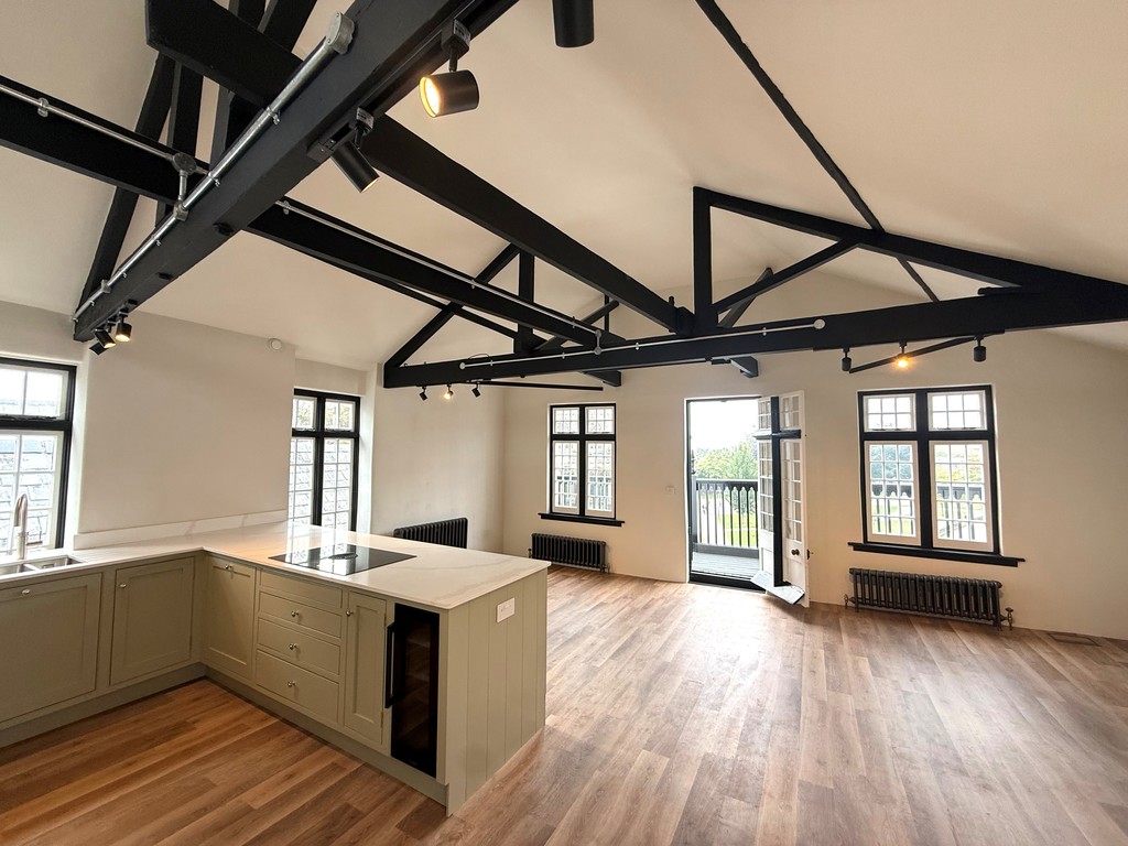 2 bed terraced house to rent in Catherine Street, Exeter, EX1 24