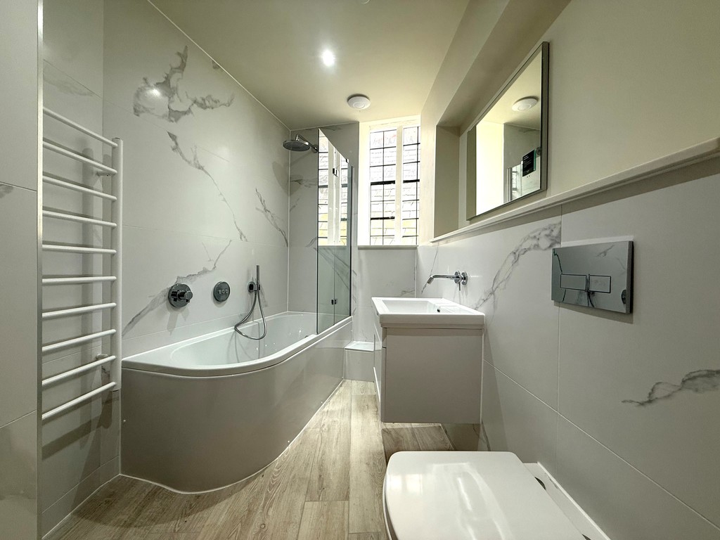 2 bed terraced house to rent in Catherine Street, Exeter, EX1  - Property Image 23