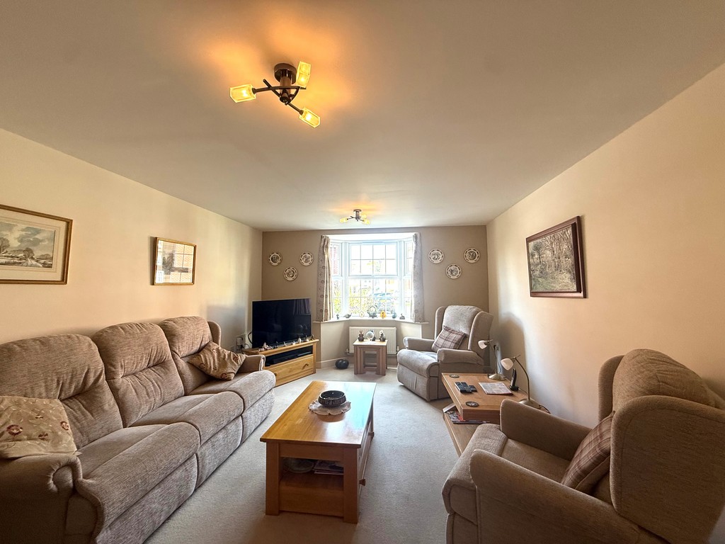 4 bed detached house for sale in Veysey Close, Exeter, EX2  - Property Image 10