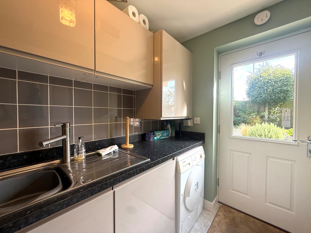 4 bed detached house for sale in Veysey Close, Exeter, EX2 18
