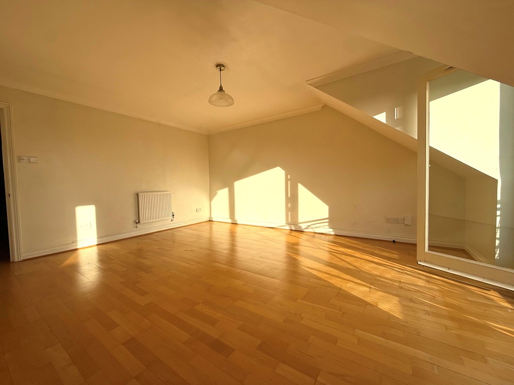 2 bed apartment to rent in Compass Quay, Exeter  - Property Image 5