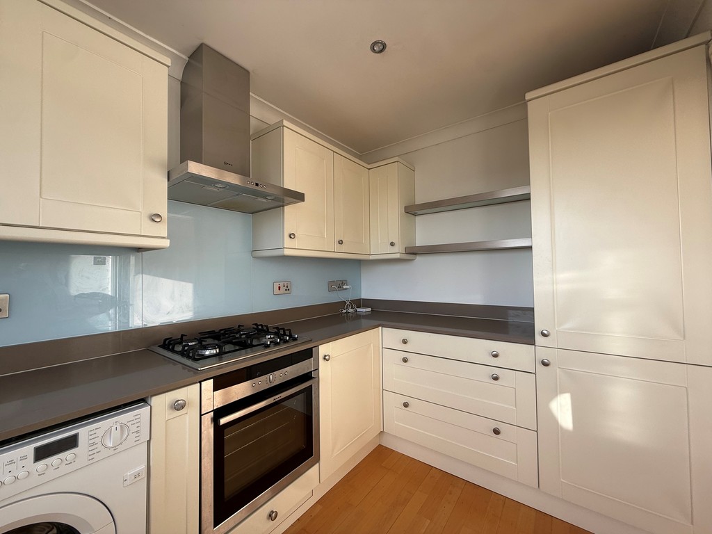 2 bed apartment to rent in Compass Quay, Exeter 6