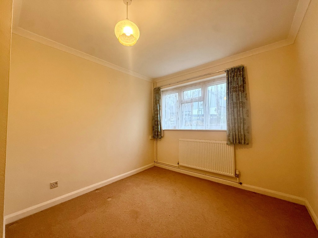 2 bed detached bungalow to rent in Creedy Road, Crediton, EX17 10