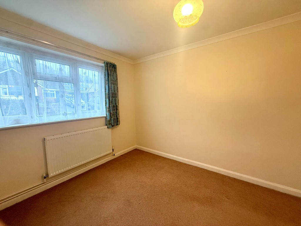 2 bed detached bungalow to rent in Creedy Road, Crediton, EX17 9