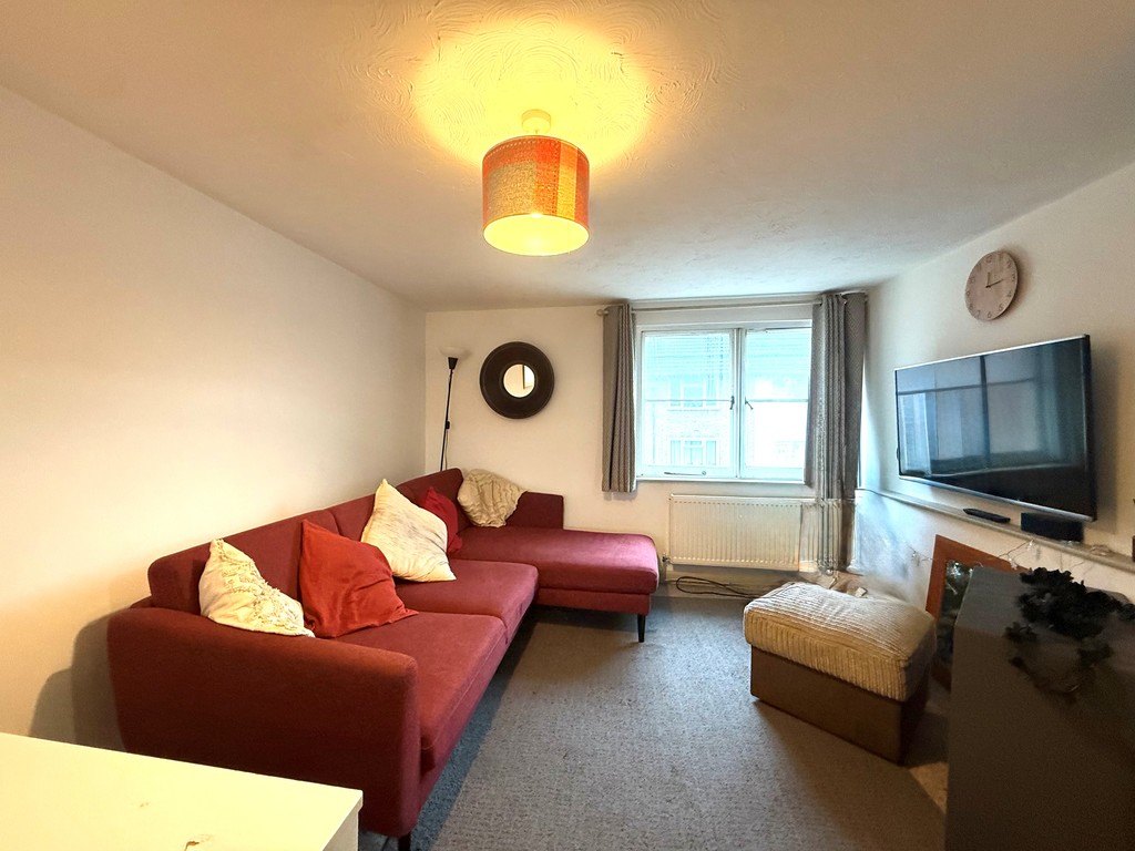 3 bed apartment for sale in Coopers Court, 142 High Street, EX17  - Property Image 3