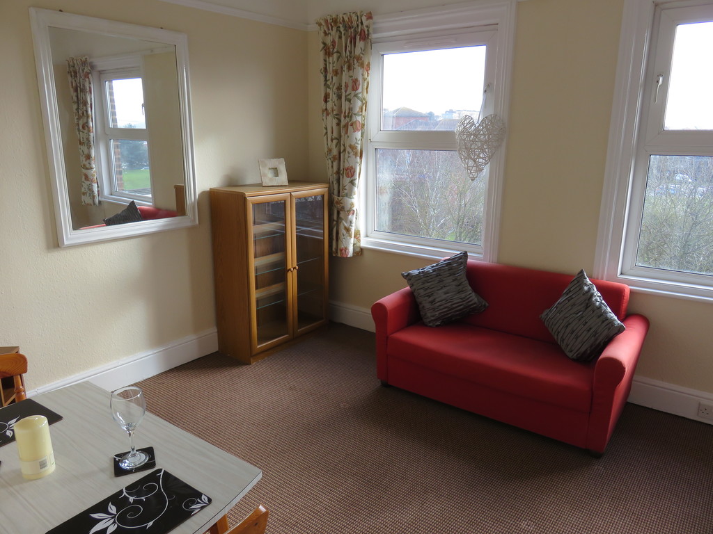 4 bed for sale in New Bridge Street 14