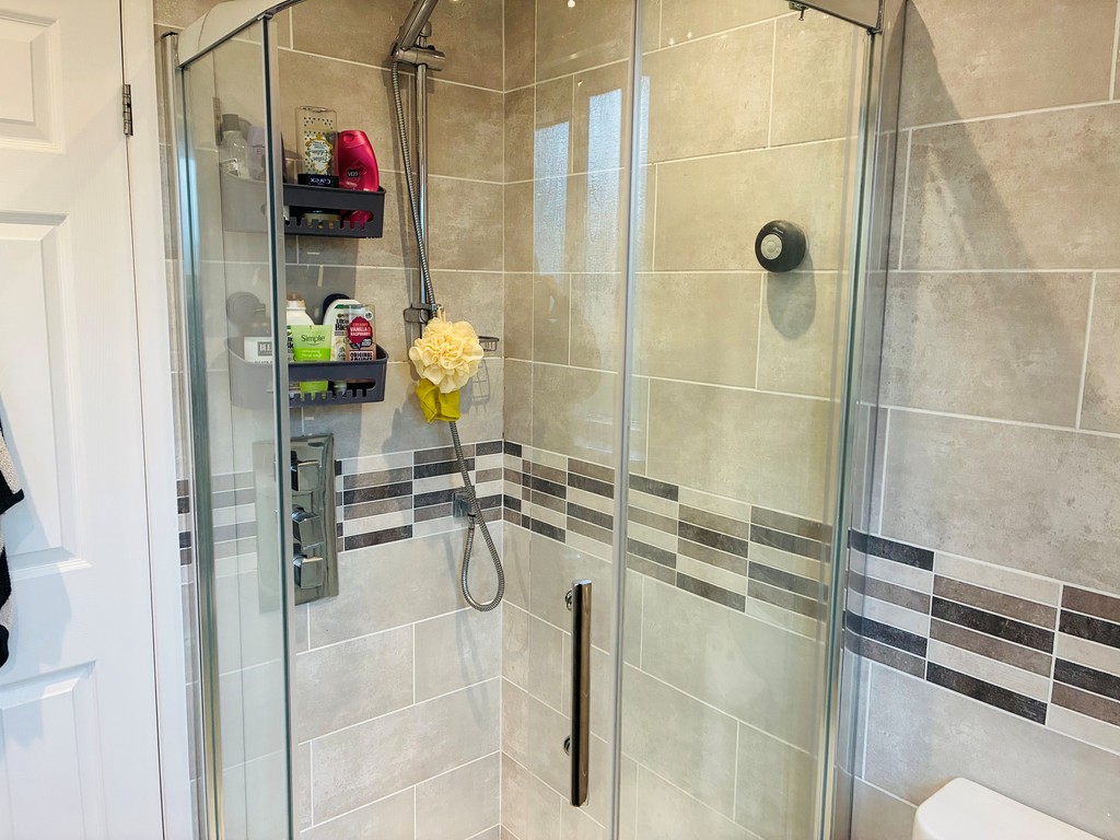 3 bed detached house for sale in Moor View Drive, Teignmouth, TQ14  - Property Image 11