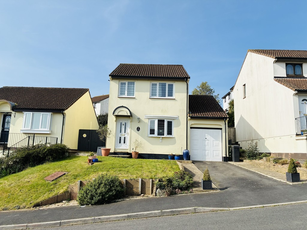 3 bed detached house for sale in Moor View Drive, Teignmouth, TQ14 - Property Image 1