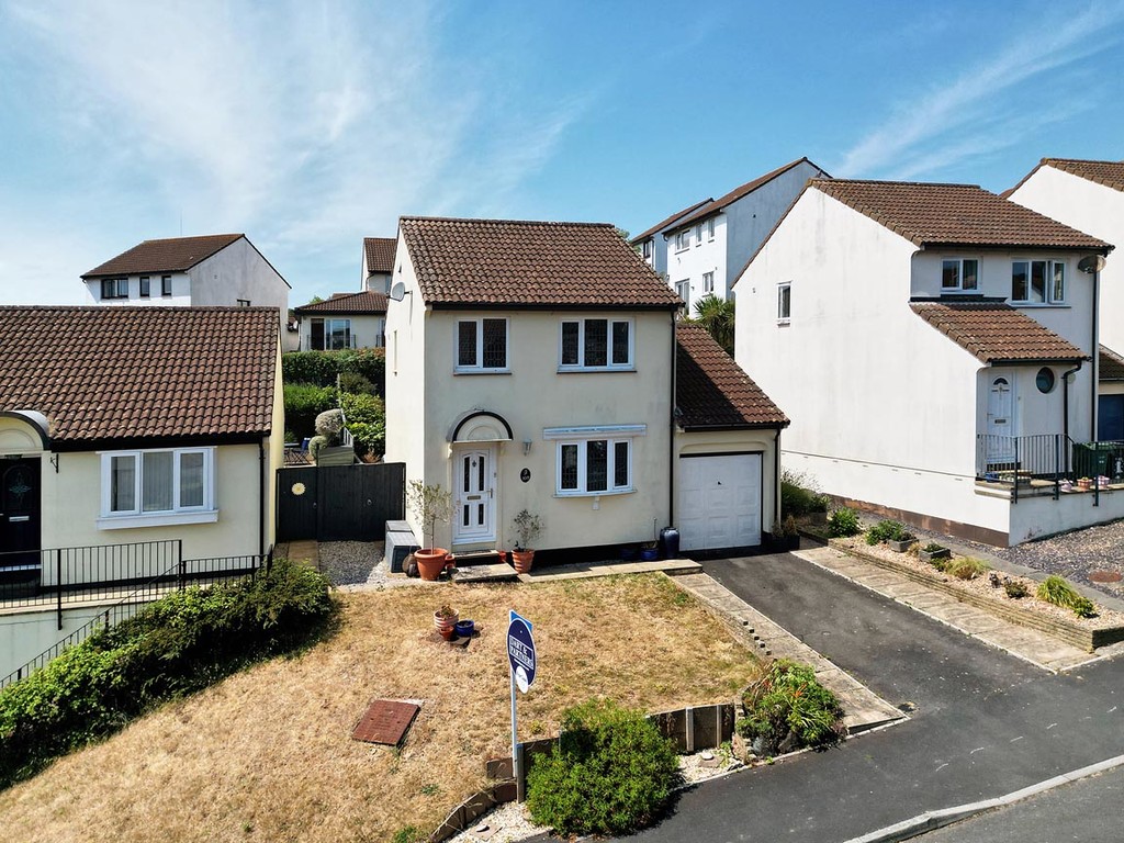 3 bed detached house for sale in Moor View Drive, Teignmouth, TQ14  - Property Image 19