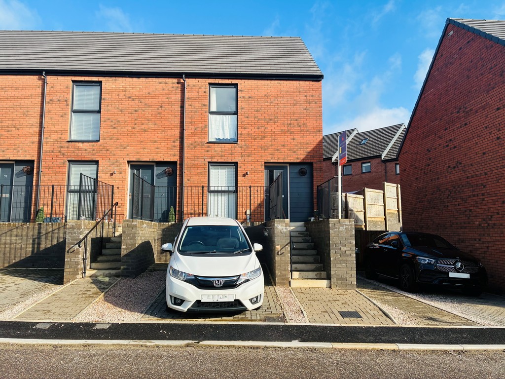 2 bed end of terrace house for sale in Quarry Heights - Property Image 1