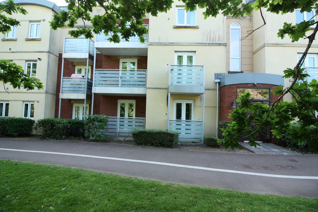 2 bed apartment for sale in Heraldry Walk  - Property Image 11