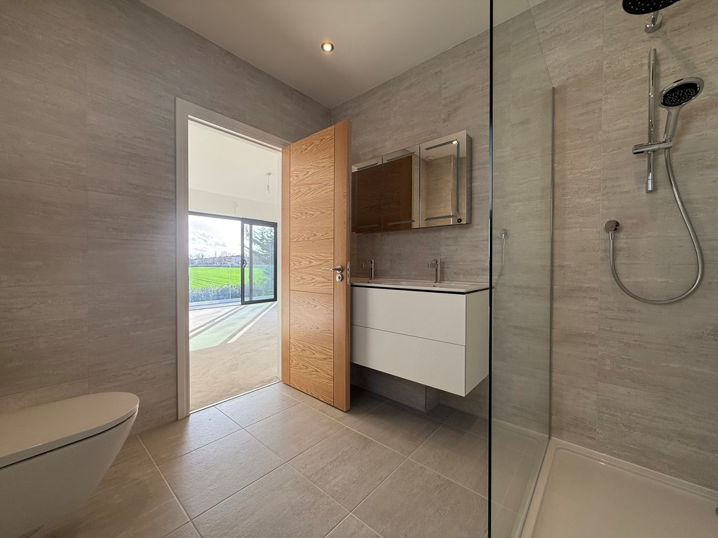 5 bed detached house to rent in Old Rydon Lane, Exeter  - Property Image 20