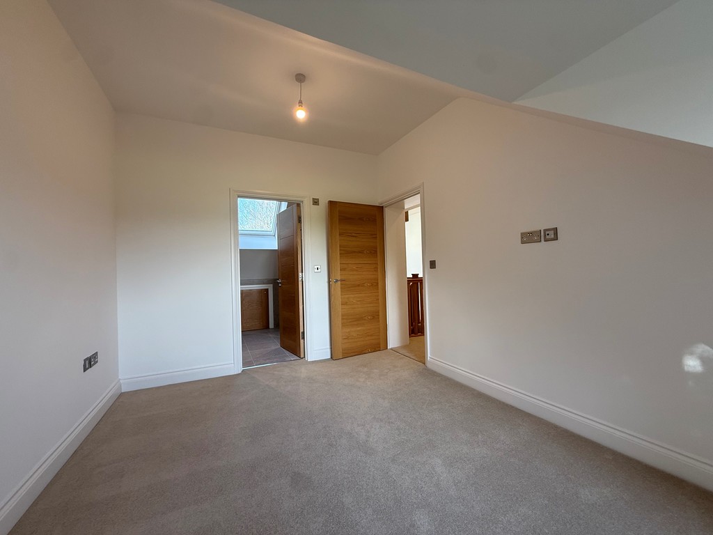 5 bed detached house to rent in Old Rydon Lane, Exeter 26