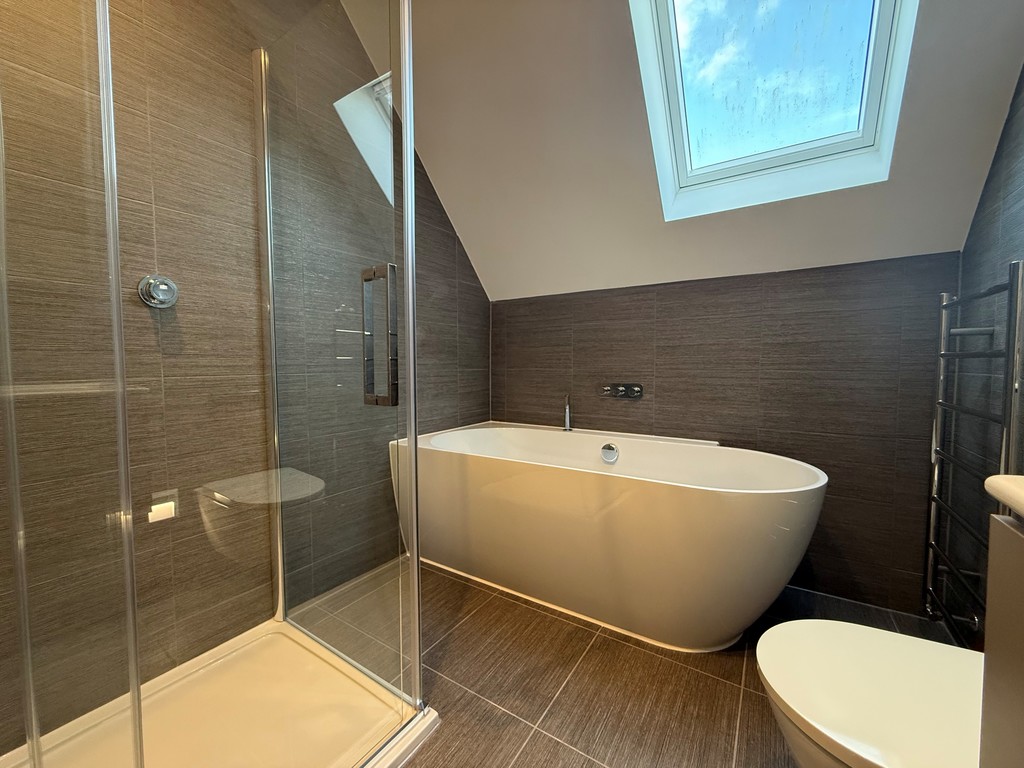 5 bed detached house to rent in Old Rydon Lane, Exeter 36