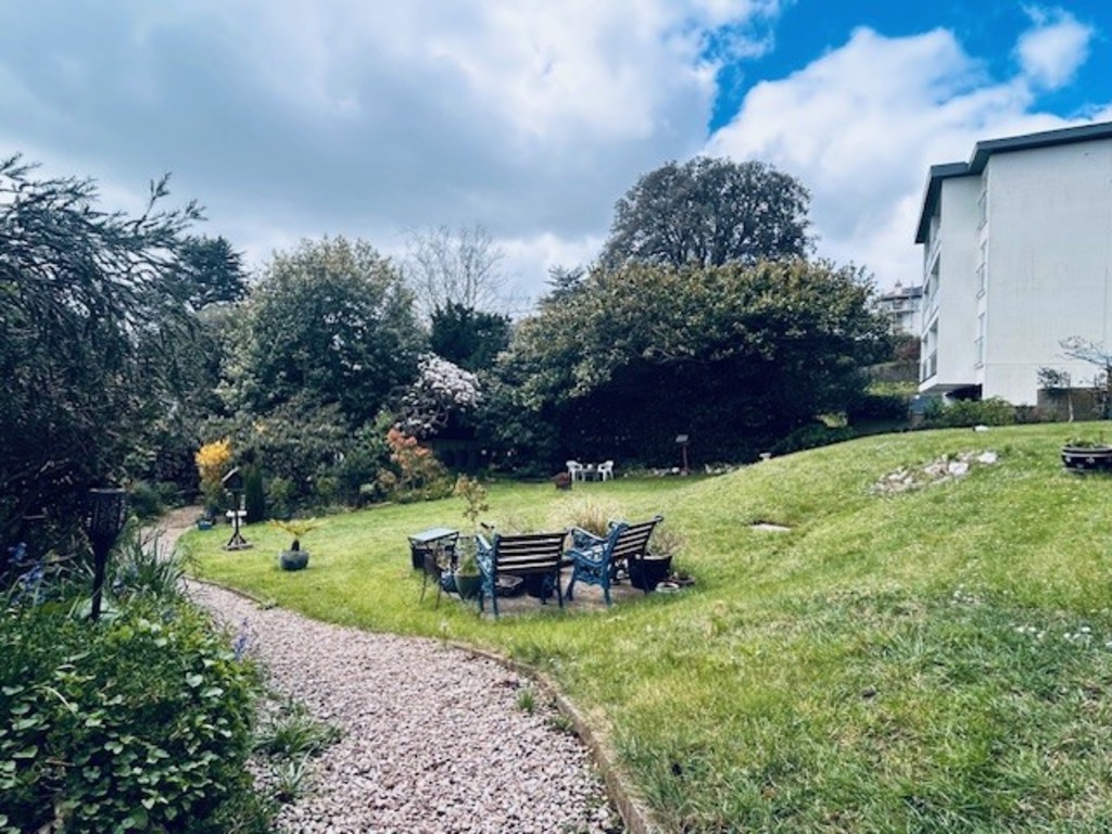 2 bed apartment for sale in East Cliff Road, Dawlish, EX7  - Property Image 12