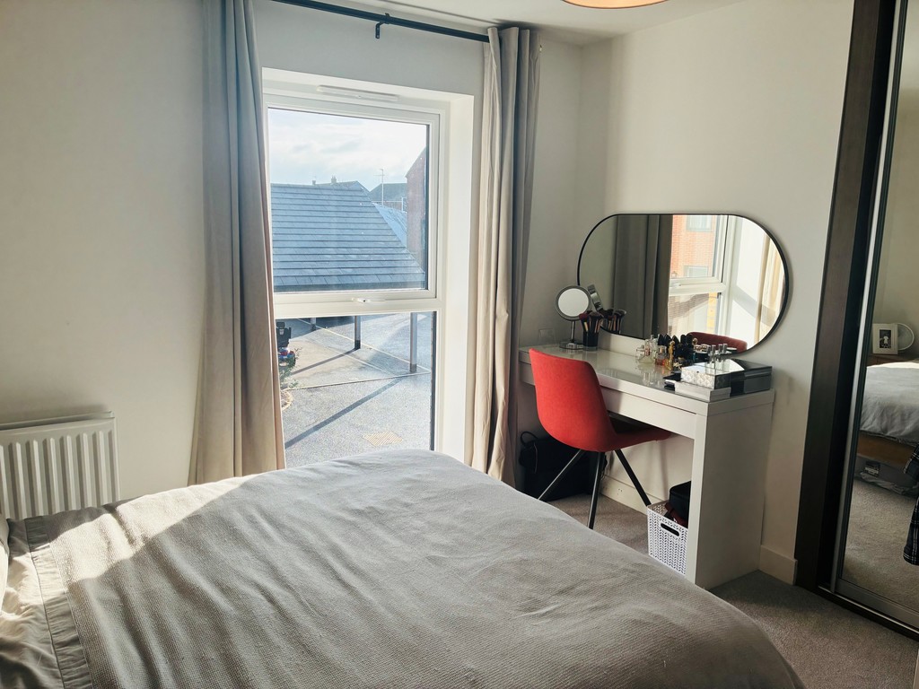 2 bed end of terrace house for sale in Quartz Row, Exeter, EX4 9