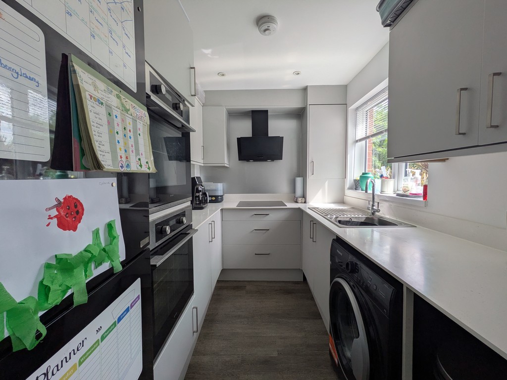 3 bed end of terrace house for sale in Poppy Close, Exeter, EX4 2