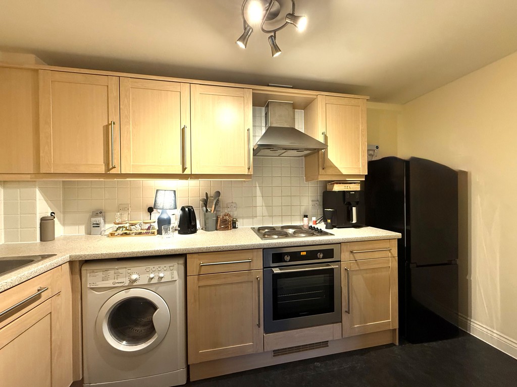 2 bed apartment for sale in Constantine House, New North Road  - Property Image 3