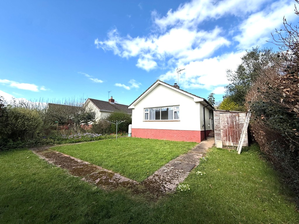2 bed detached bungalow to rent in Creedy Road, Crediton 14