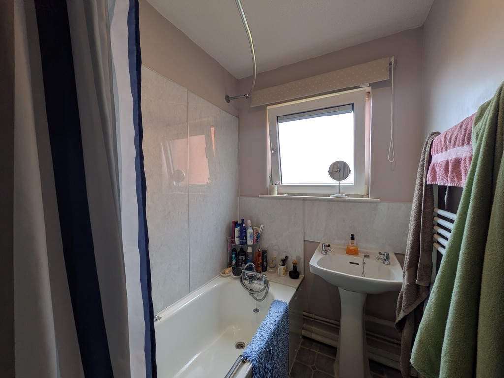 3 bed detached house for sale in Hexworthy Avenue, Exeter, EX4  - Property Image 12