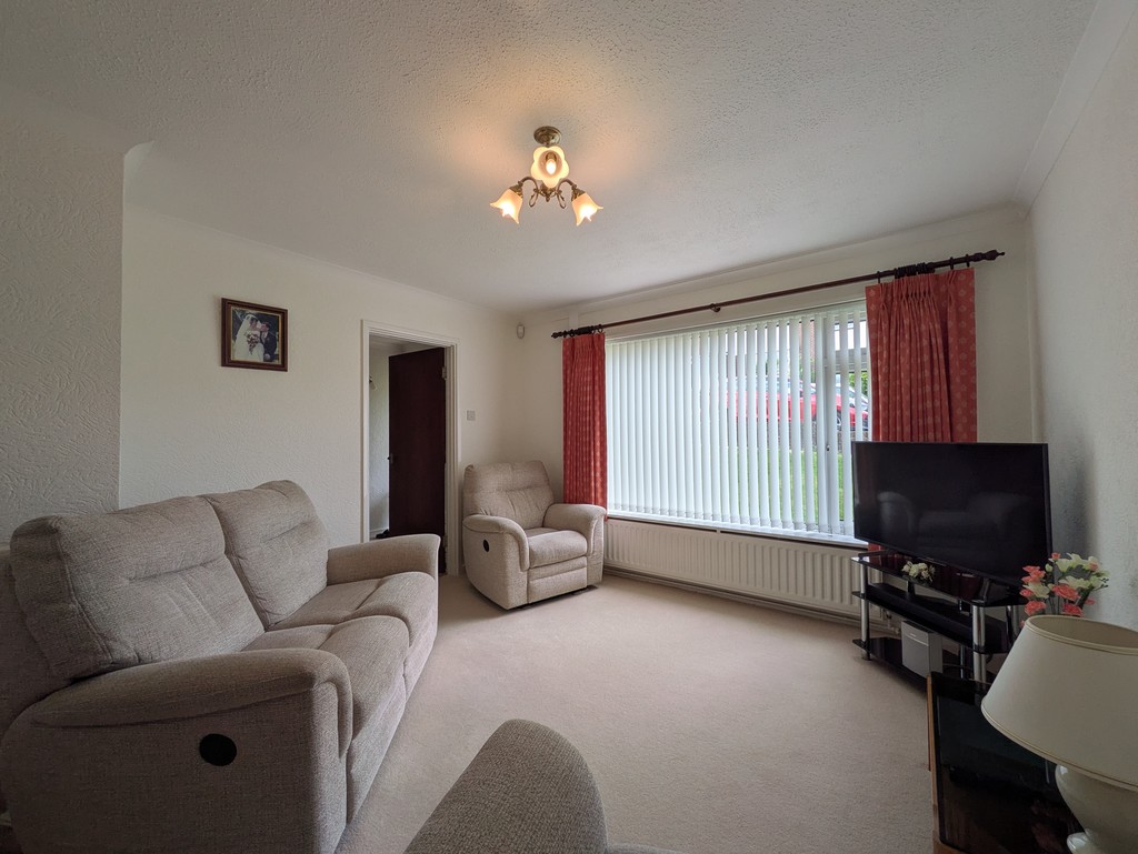 3 bed semi-detached house for sale in Gloucester Road, Exeter, EX4 4