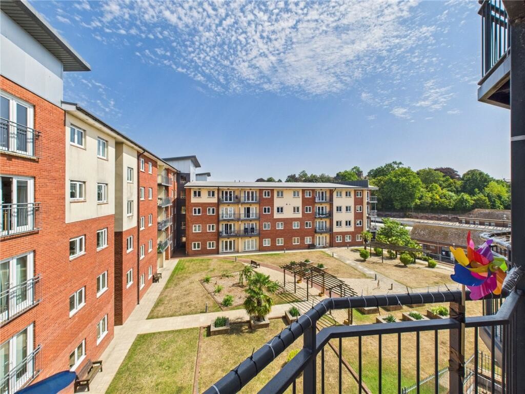 Studio flat for sale in New North Road, Exeter, EX4 - Property Image 20