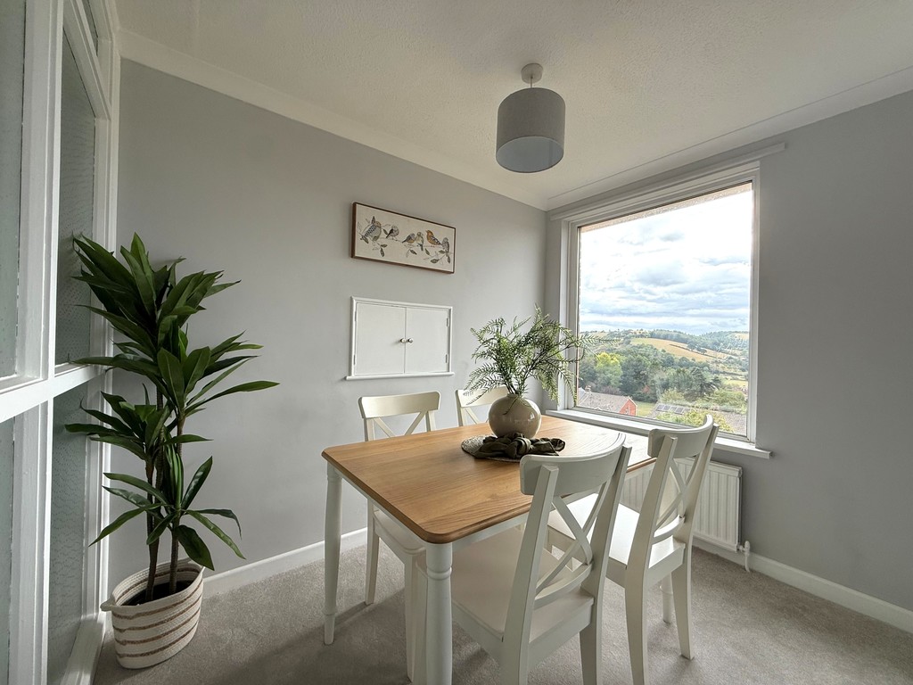 3 bed detached house for sale in Woodleigh Close, Exeter, EX4  - Property Image 5