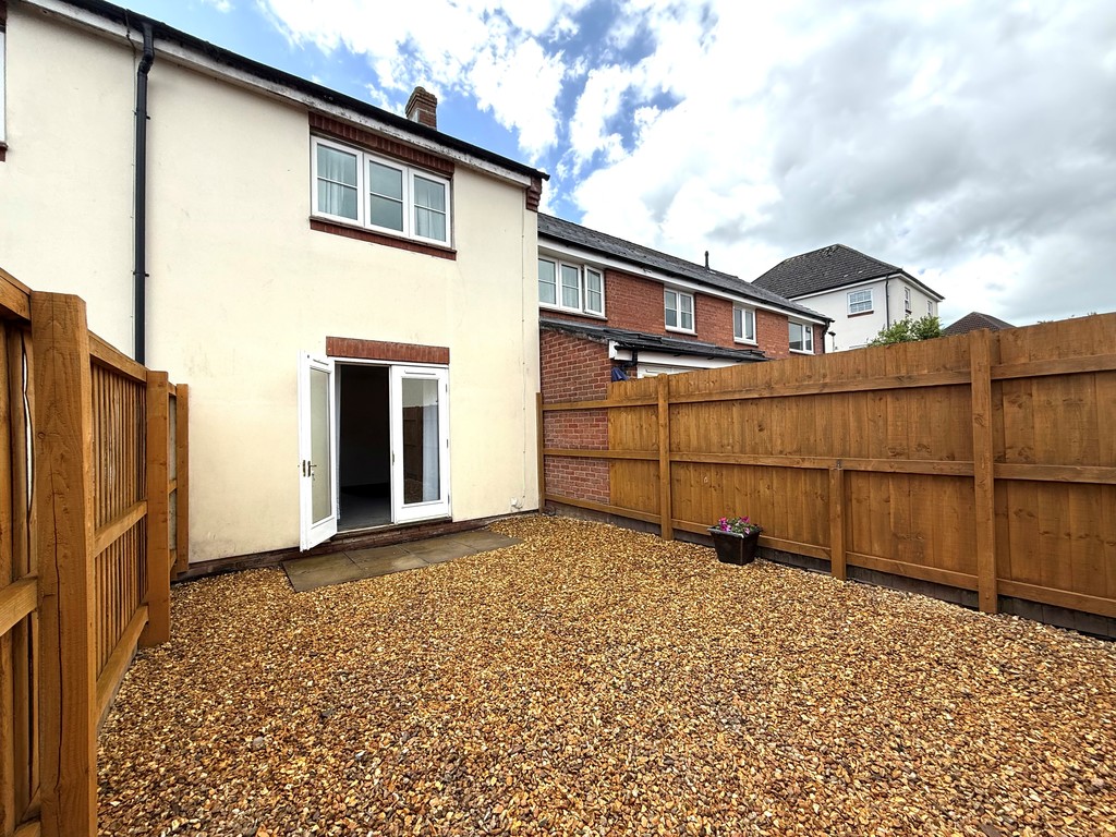 2 bed terraced house to rent in Alsa Brook Meadow, Tiverton  - Property Image 6