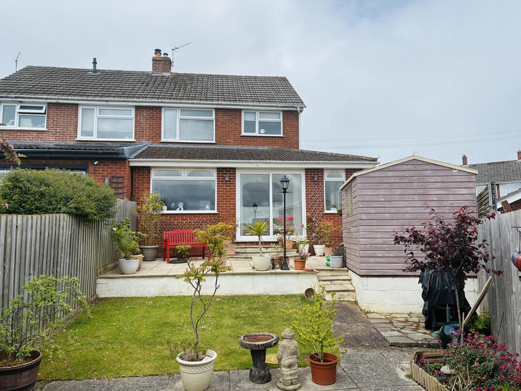 3 bed semi-detached house for sale in Dorset Avenue, Exeter, EX4  - Property Image 11
