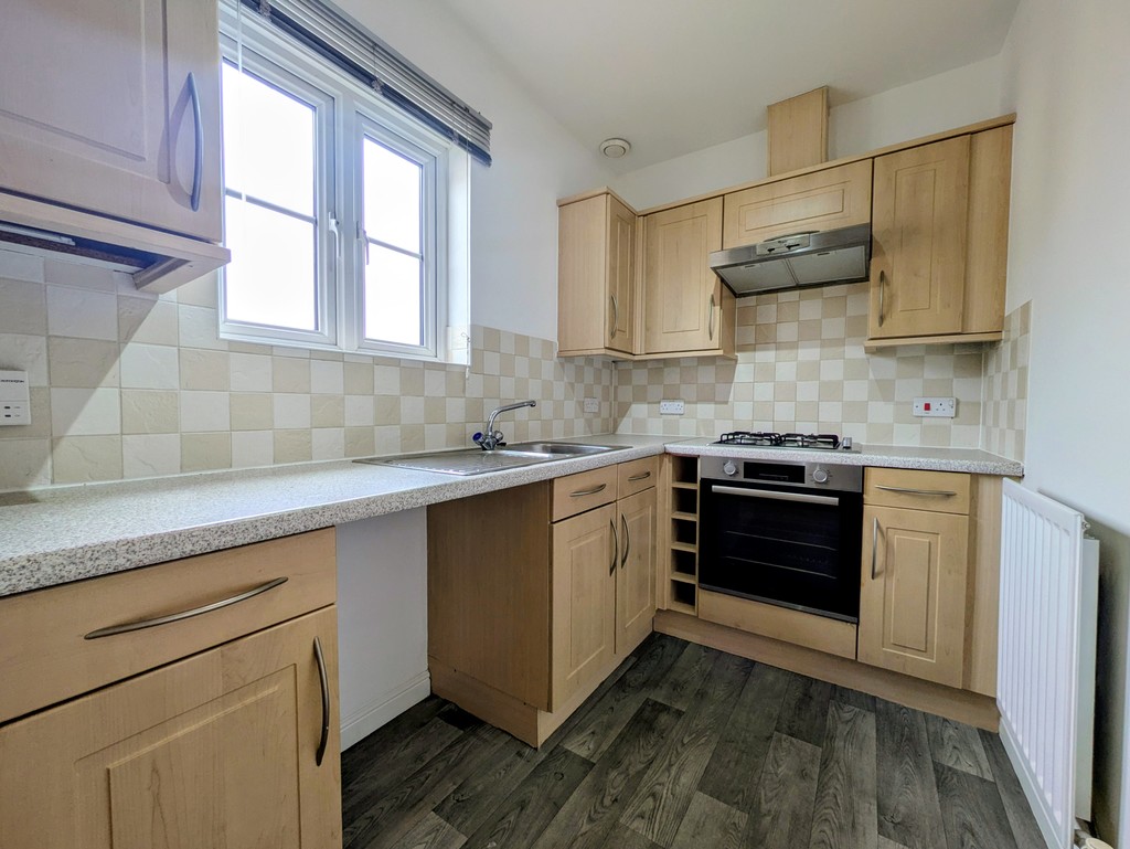 2 bed apartment for sale in Heraldry Way, Exeter, EX2  - Property Image 6