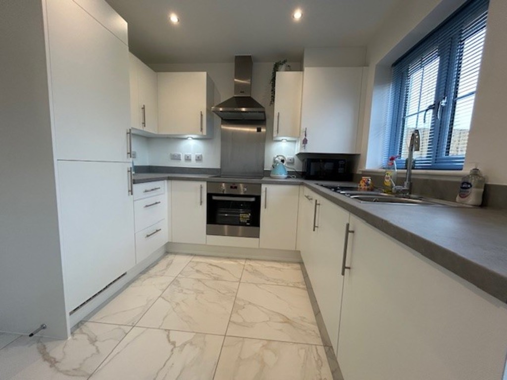 2 bed semi-detached house for sale in Medland Way, Exeter, EX2  - Property Image 3