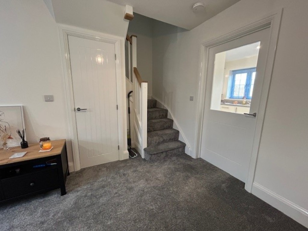 2 bed semi-detached house for sale in Medland Way, Exeter, EX2 7