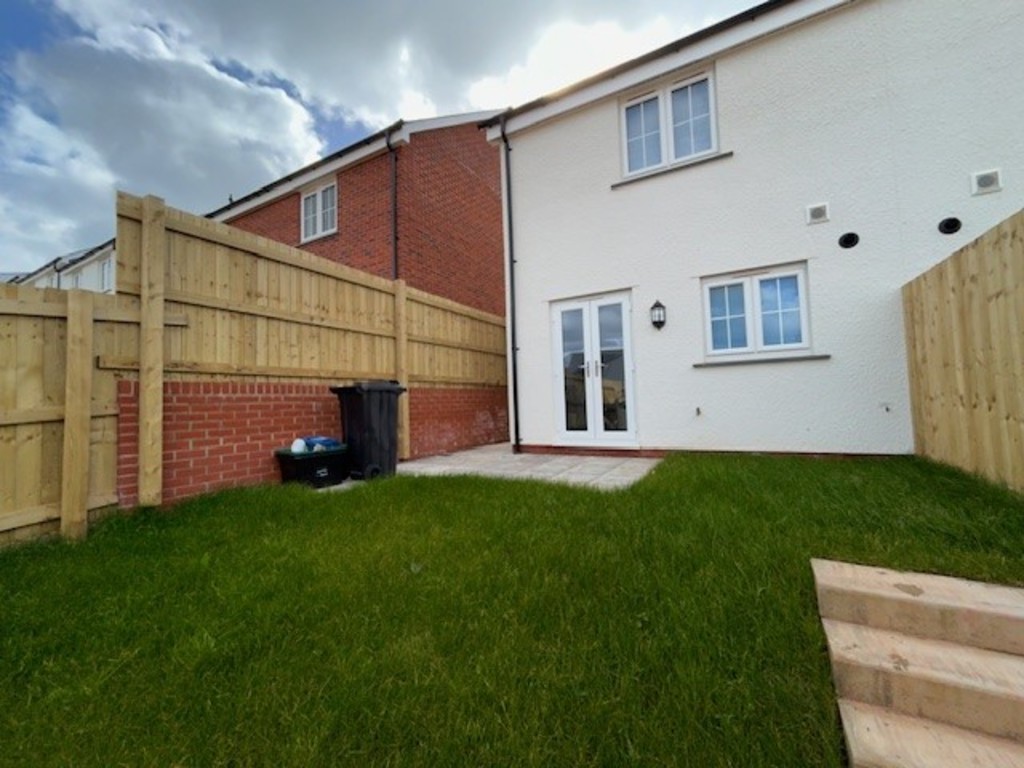 2 bed semi-detached house for sale in Medland Way, Exeter, EX2  - Property Image 15