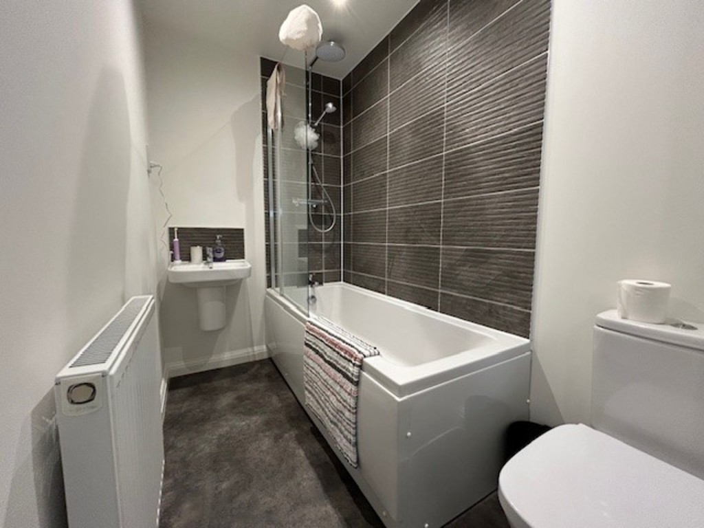 2 bed semi-detached house for sale in Medland Way, Exeter, EX2  - Property Image 11